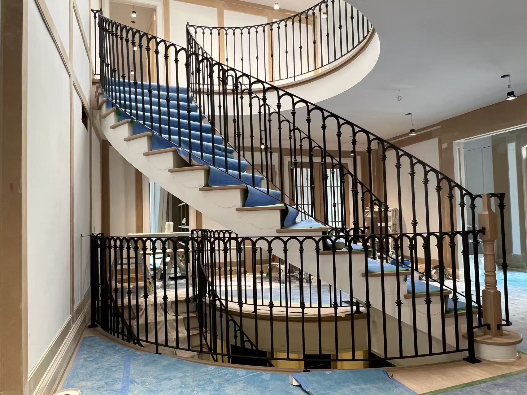 Custom interior steel staircase and railing